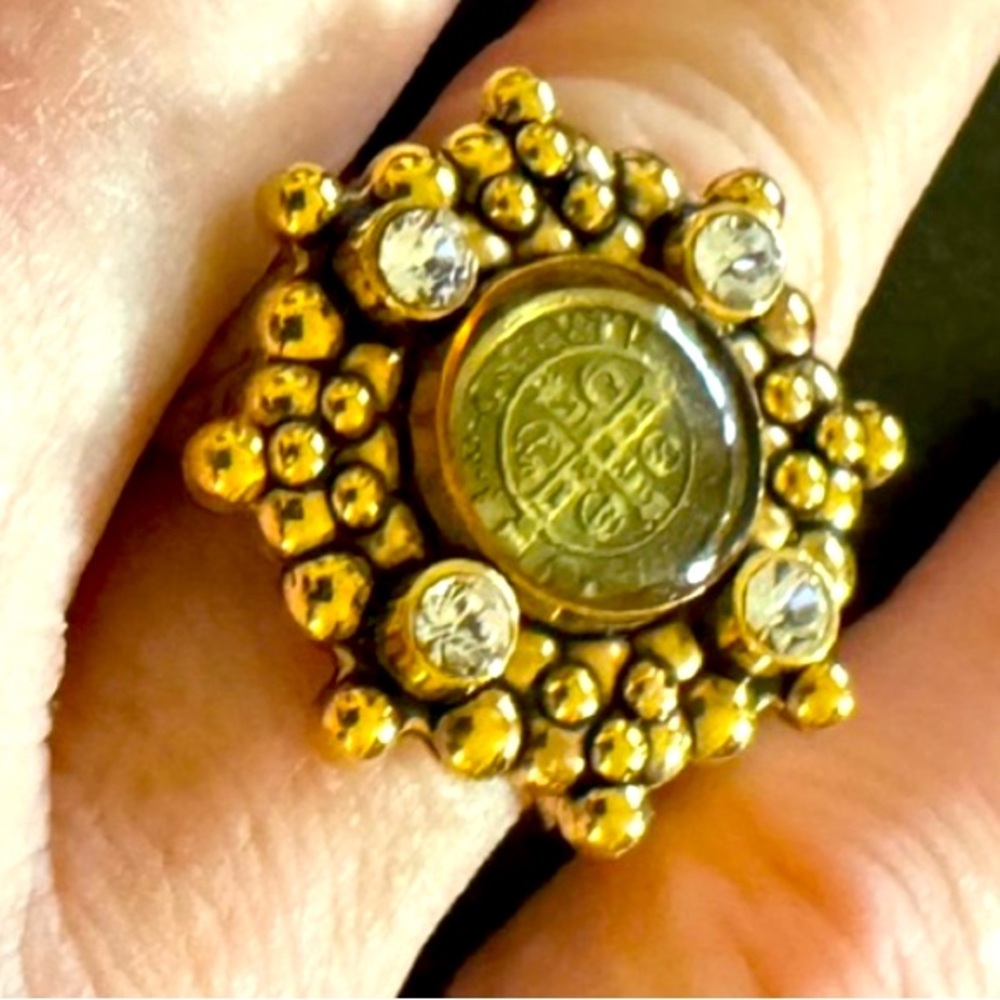 - VIRGINS SAINTS & ANGELS - 
San Benito Cloister & Gold Crystals RING 
size 7